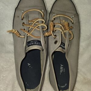 🌟🌟Sperry Women's Tan Shoes🌟🌟